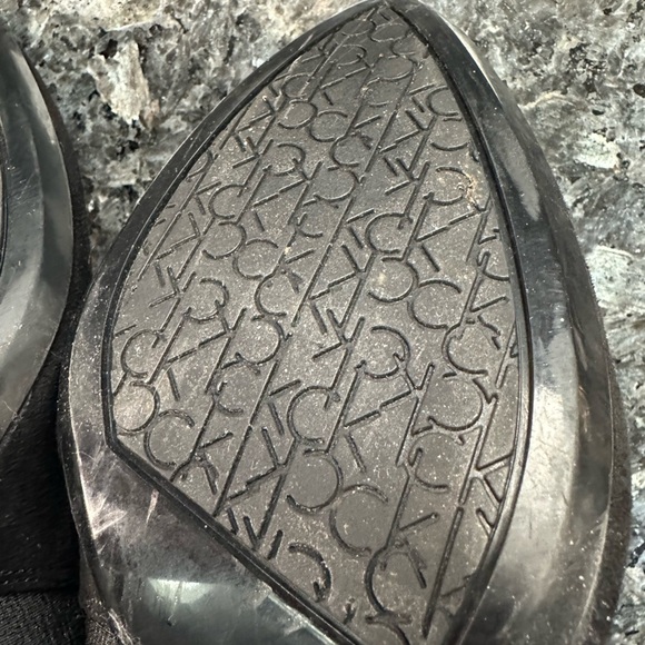 Calvin Klein Black Suede Gold Zip Jitar Leather High Heel Ankle Booties Size 9.5 - Picture 9 of 11